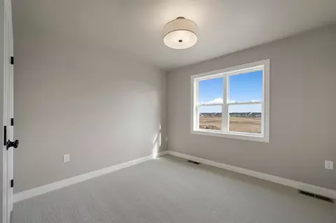 Bedroom - 263 Kerrigan Dr, Wrightstown, WI 54180 photo 6 of 9
