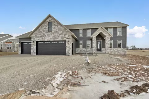 Exterior - 263 Kerrigan Dr, Wrightstown, WI 54180 photo 2 of 7