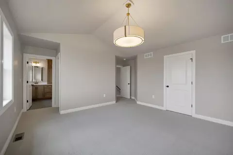 Bedroom - 263 Kerrigan Dr, Wrightstown, WI 54180 photo 4 of 9
