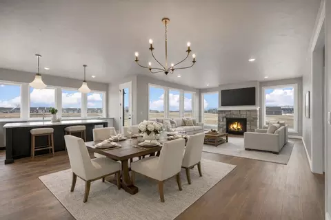 Dining - 263 Kerrigan Dr, Wrightstown, WI 54180 photo 1 of 1