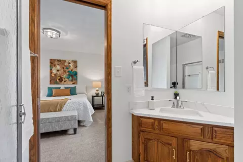 Bath - 36 Apache Ct, Appleton, WI 54911 photo 2 of 5