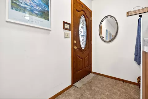 Entry Way - 71 Spencer Village Ct, Appleton, WI 54914 photo 1 of 1