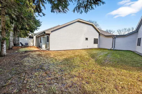 Exterior - 71 Spencer Village Ct, Appleton, WI 54914 photo 3 of 6