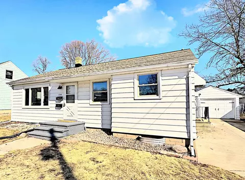 128 Washington St, Kaukauna, WI 54130
