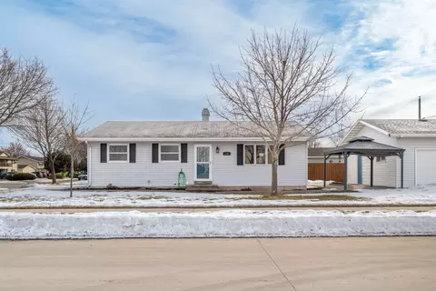 1775 Lombard Ave, Oshkosh, WI 54902