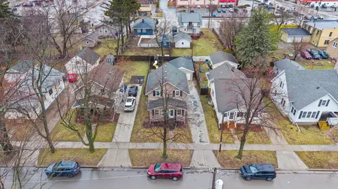 View/Area - 726 W Summer St, Appleton, WI 54914 photo 5 of 20