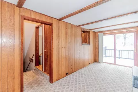 Living - 3514 W 1st Ave, Appleton, WI 54914 photo 4 of 5