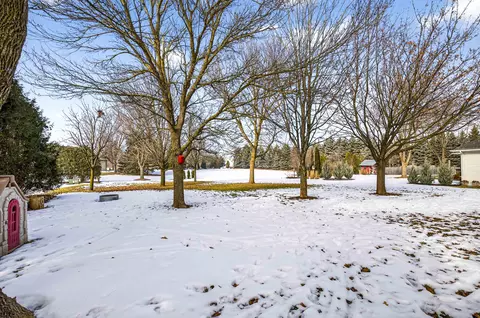 Exterior - n371 Fieldside Lane, Appleton, WI 54915 photo 10 of 10