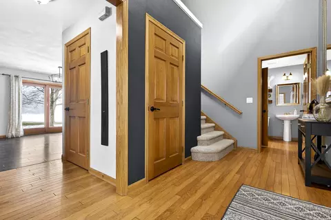 Entry Way - n371 Fieldside Lane, Appleton, WI 54915 photo 3 of 4