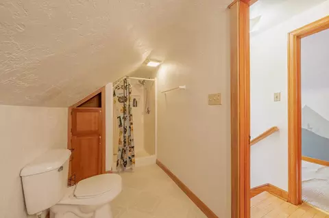 Bath - 1417 W 8th St, Appleton, WI 54914 photo 2 of 2