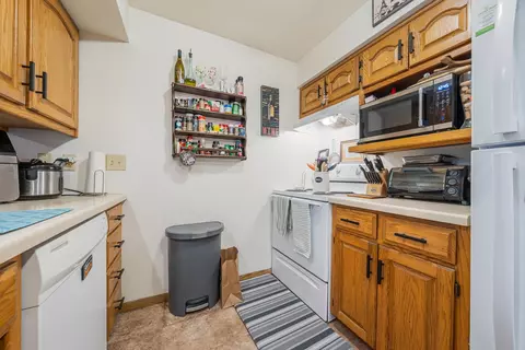 68 Valerie Dr, Appleton, WI 54915 photo 6