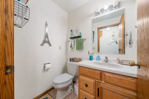 68 Valerie Dr, Appleton, WI 54915 photo 9