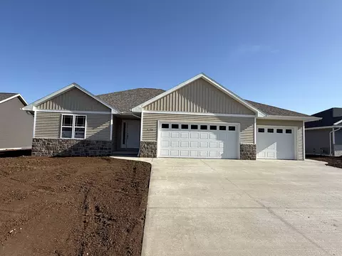 1716 Betty Jean Ln, Green Bay, WI 54313