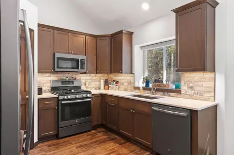 Kitchen - 10538 Pipeline Rd, Suring, WI 54174 photo 1 of 4