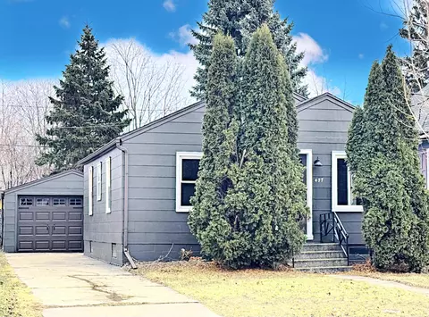 477 S Park Ave, Fond Du Lac, WI 54935