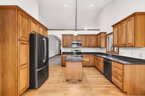 Kitchen - 4742 N Providence Ave, Appleton, WI 54913 photo 2 of 3