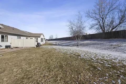 Exterior - 1819 E Sylvan Ave, Appleton, WI 54915 photo 11 of 18