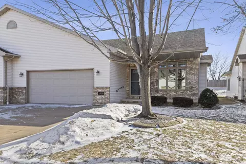 Exterior - 1819 E Sylvan Ave, Appleton, WI 54915 photo 2 of 18