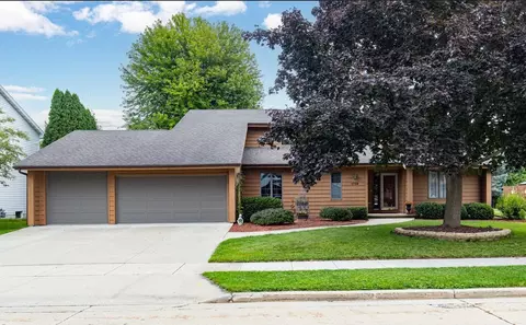 1730 Graber St, Oshkosh, WI 54901