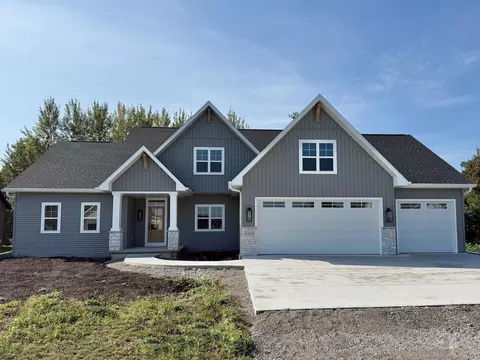 W5875 Delta Drive, Menasha, WI 54952