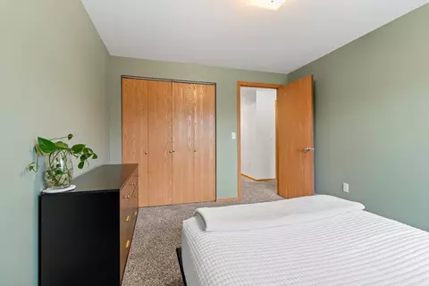 1933 Anita Ct, Appleton, WI 54913 photo 24