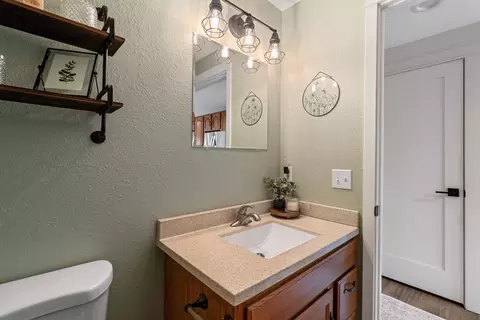 1933 Anita Ct, Appleton, WI 54913 photo 16