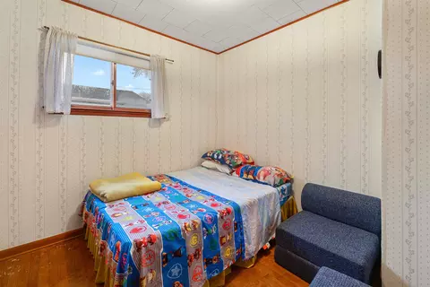 Bedroom - n10212 Gulig Road, Malone, WI 53049 photo 4 of 5