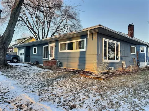 1204 Grove St, Oshkosh, WI 54901