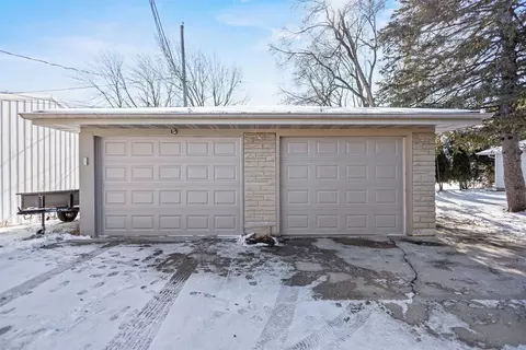 909 W Weiland Ave, Appleton, WI 54914 photo 25