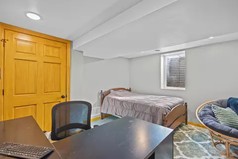 909 W Weiland Ave, Appleton, WI 54914 photo 18