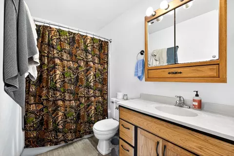 Bath - 1623 S Jefferson St, Appleton, WI 54915 photo 1 of 2