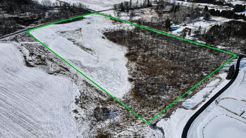 Newland Road, Black Creek, WI 54106