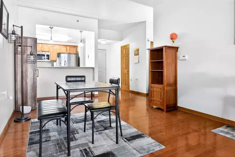 Dining - 400 N Richmond St #328, Appleton, WI 54911 photo 1 of 2