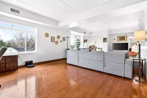 Living - 400 N Richmond St #328, Appleton, WI 54911 photo 1 of 5