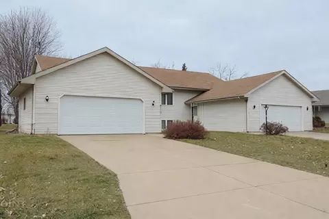 2119 N Cloudview Dr, Appleton, WI 54914