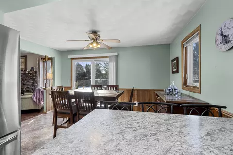 3033 W Hiawatha Dr, Appleton, WI 54914 photo 8