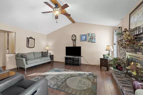 3033 W Hiawatha Dr, Appleton, WI 54914 photo 12
