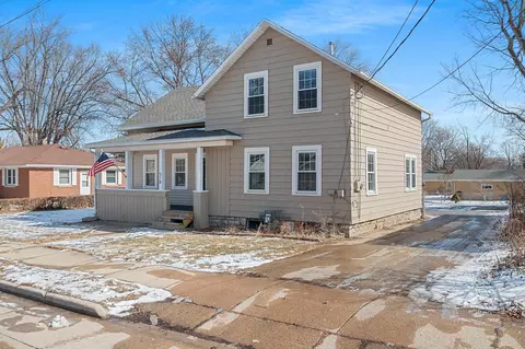 Exterior - 518 S Telulah Ave, Appleton, WI 54915 photo 2 of 4