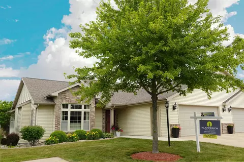 1383 Moonlight Ln, Fond Du Lac, WI 54937