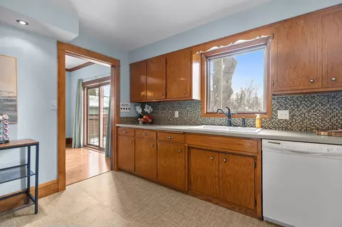 913 N Harriman St, Appleton, WI 54911 photo 17