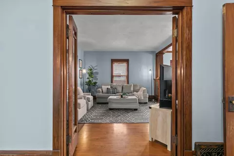 913 N Harriman St, Appleton, WI 54911 photo 4