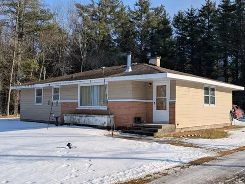 W5189 Birch Creek Road No 6, Menominee, MI 49858