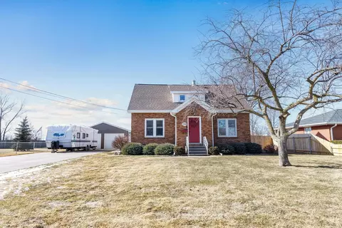 1208 S Erie St, De Pere, WI 54115