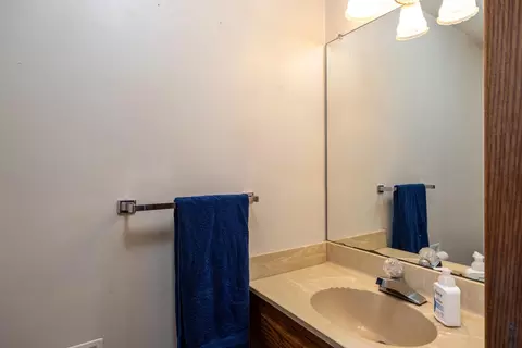 Bath - 1567 Old School Pl, Greenleaf, WI 54126 photo 1 of 3