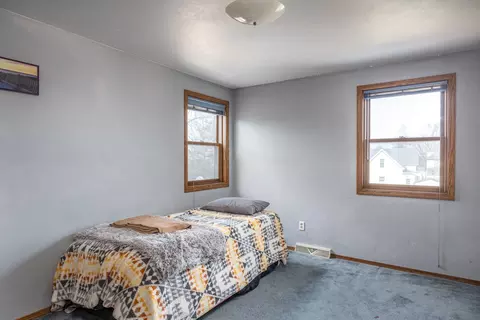 Bedroom - 1567 Old School Pl, Greenleaf, WI 54126 photo 6 of 9
