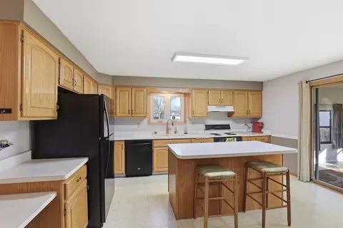 Kitchen - 907 E Florida Ave, Appleton, WI 54911 photo 1 of 3
