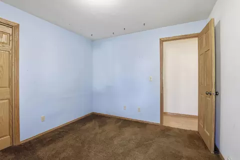 Bedroom - 907 E Florida Ave, Appleton, WI 54911 photo 4 of 6