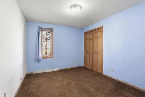 Bedroom - 907 E Florida Ave, Appleton, WI 54911 photo 3 of 6