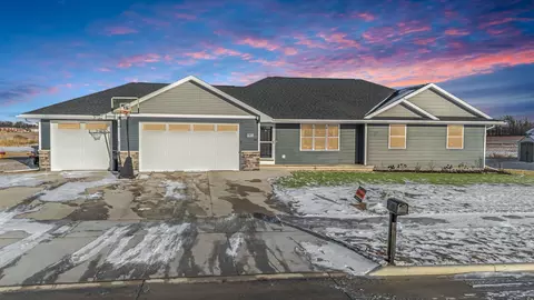 3220 Weiler Rd, Kaukauna, WI 54130