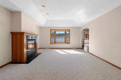 Living - 3133 Selma Ct, Appleton, WI 54914 photo 1 of 5